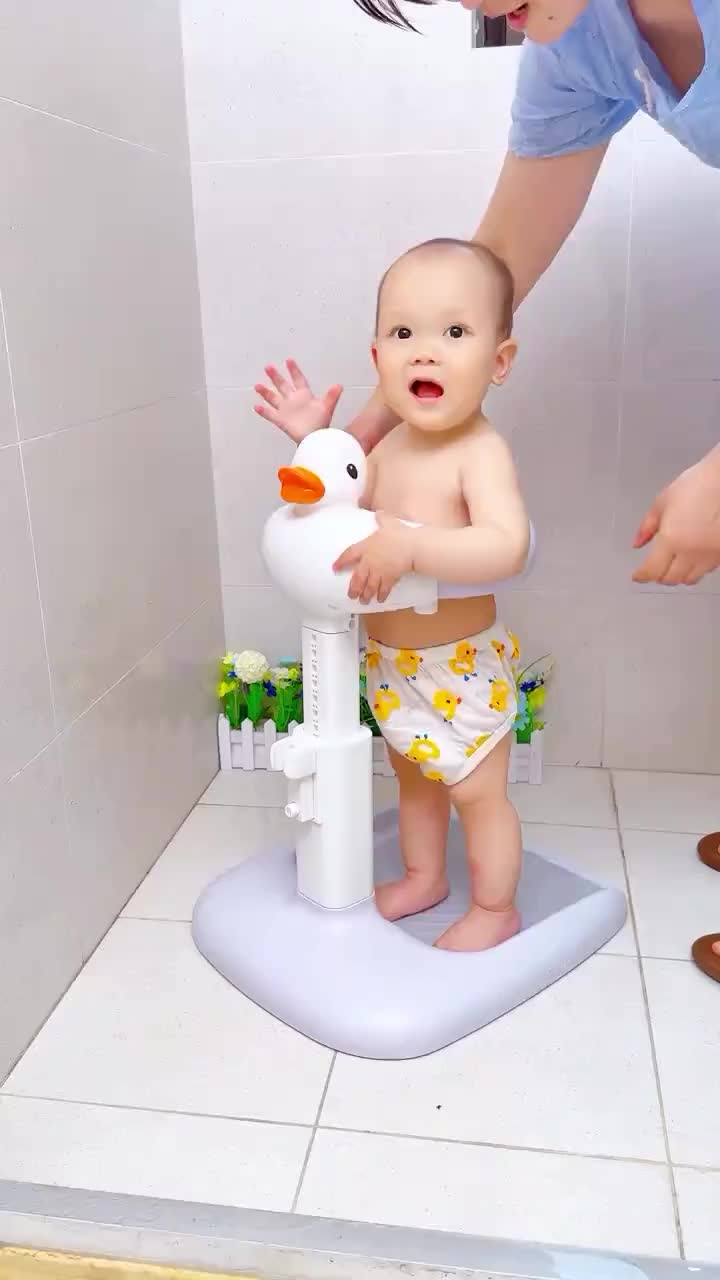 BABY STANDING BATH